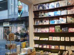 -恋物百货商店(华侨城店)