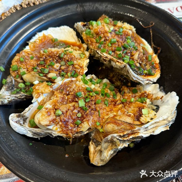 大饱口福！没见过生意这么好的平价海鲜馆子!