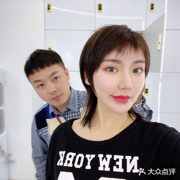 MYYF SALON烫发染发图片