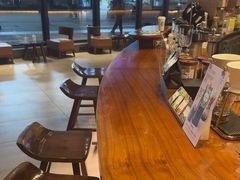 -星巴克臻选(惠州华贸天地1楼店)