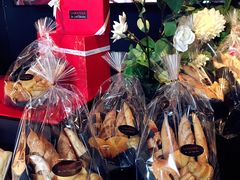 -Salon de The de Joel Robuchon(外滩18号店)