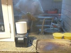 -怪噜范·老贵阳街头名小吃(鸿通城店)