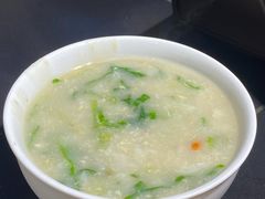 -牛牛和牛海鲜粥底火锅(长虹国际城店)
