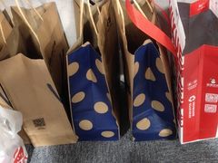 -瑞幸咖啡(杭州绿地中央店)