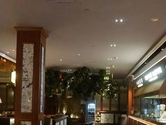 -八府香鸭·啫啫煲(华山路店)