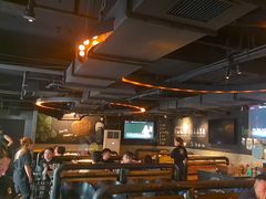 -麦凯伦烧烤·精酿超级工厂店(金桥总店)