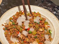 -粉八·云南米线·建水烧烤(常熟路店)