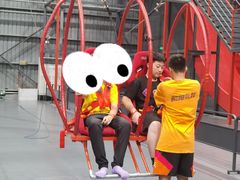-极限PLAY运动娱乐新世界·团建派对潮玩休闲馆·室内蹦极高空游乐园