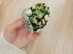 -白玉兰食品甜凤店(合生汇店)