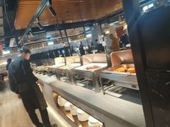 -遇上西雅图多融合海鲜自助餐厅(中房金谊广场店)