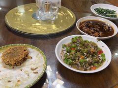 -芦茨金富饭庄·25年老字号·专做稻草鸡