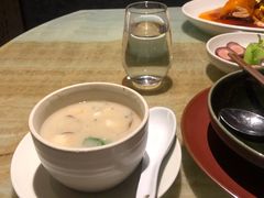 宋嫂鱼羹-湖滨28中餐厅·西湖宴·杭州君悦酒店