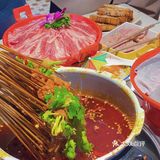 性价比超高的串串火锅，甜品还自助哦