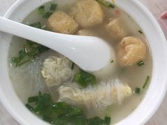 -珊珊小笼馆(仙霞路店)