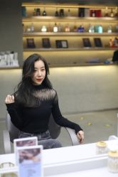 -变画·发型STUDIO