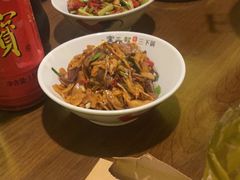 -富正毅三下锅·湘西韵味(天门山索道店)