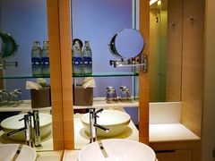 -阿瓦尼河滨曼谷酒店