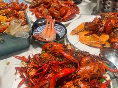 -金马门国际美食百汇(珞喻路店)