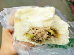 牛肉大葱包子-老回回饺子馆(海洋馆店)