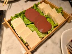 -尚尚仙·酸汤猪手·猪肚鸡火锅(华联万柳购物中心店)