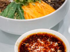 -彩云天云南餐厅