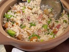 砂锅青豆焖饭-云腾食府·云南菜
