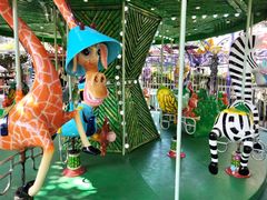 -顺德大良半月城游乐场