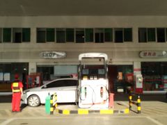 -深亚石油加油站(宝安大道店)