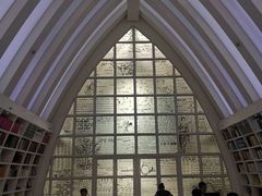 -钟书阁(松江泰晤士小镇店)