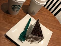 -星巴克(西安曲江银泰店)