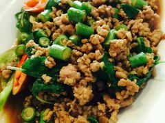 -Dang restaurant (patong phuket)