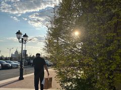 -枫叶小镇奥特莱斯