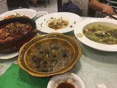 -黄家饺子东北特色菜馆(湖滨商业街店)
