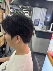 -藤野造型·烫·染发型设计店
