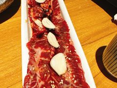 -炼火烤肉店