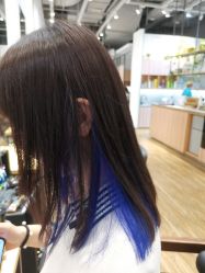 -曼都发型