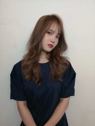 -首脑美发沙龙