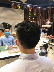 -PE SALON