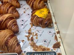 -HOT CRUSH趁热集合·现烤面包(环球港店)