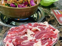 -胡须佬鸡煲四季火锅店(石厦西村直营店)