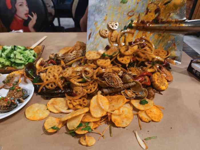 麻屋手抓海鲜(防城港总店)-"双人餐就份量很多了,我觉得3个人都够吃了