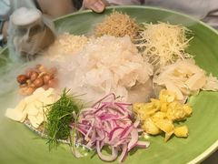 -得意咚瓜·顺德鱼生·冬瓜火锅(深圳首店)