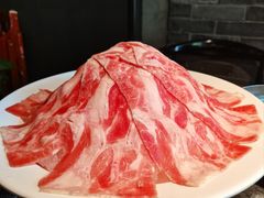 至尊肥牛-旺晖本帮骨头煲·深夜火锅(梅园路店)