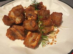 小时候的蒜香骨-小炳胜(卓悦中心店)