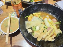 -万记麻辣烫国展总店