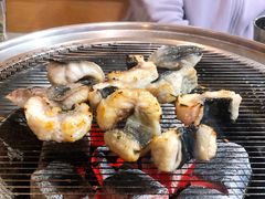 -围炉肉舍•炭烤活鳗•丹东海鲜烤肉(步行街店)