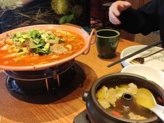 香辣火瓢牛杂火锅-云海肴·汽锅鸡·云南代表菜(天山百盛优客店)