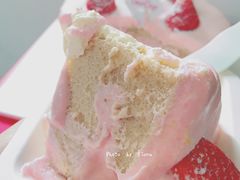 草莓云朵奶昔蛋糕-可丽可丽·生日蛋糕·下午茶(厦门鹭港店)