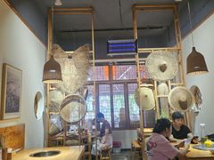 -大众跷脚牛肉馆·非遗传承单位(峨眉山店)