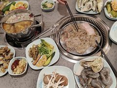 -金滏山烤肉·海鲜·火锅自助餐厅(襄阳万达店)